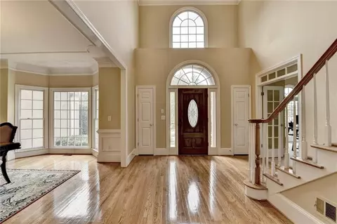 5980 Whitestone Ln, Suwanee, GA 30024 photo 5