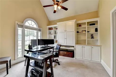 5980 Whitestone Ln, Suwanee, GA 30024 photo 9