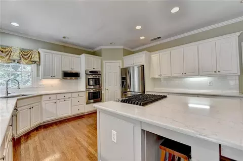 5980 Whitestone Ln, Suwanee, GA 30024 photo 17