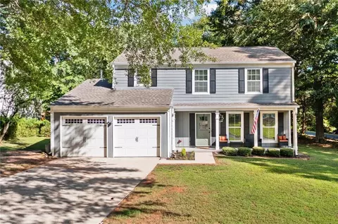 5552 Knox Pl, Peachtree Corners, GA 30092
