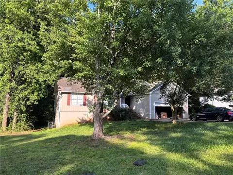 3230 Plymouth Rock Dr, Douglasville, GA 30135