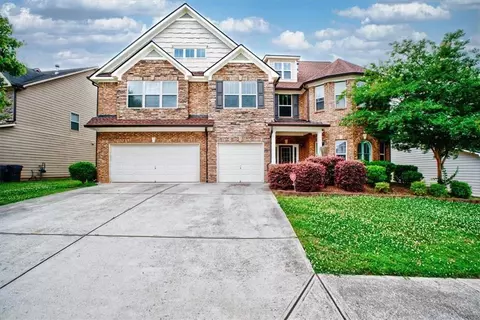 3740 Lake Enclave Way, Atlanta, GA 30349