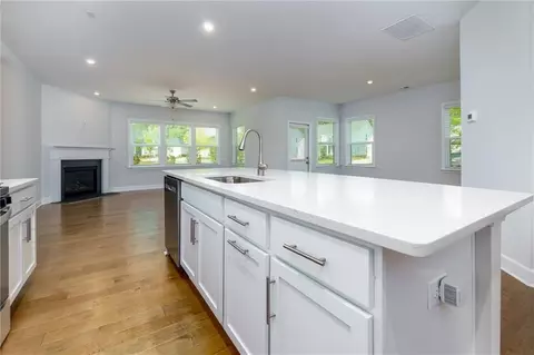 740 Pineberry Ct, Grayson, GA 30017 photo 7