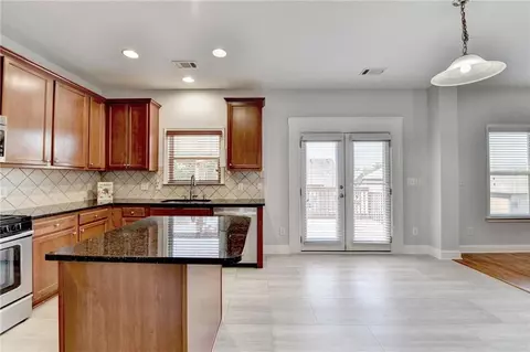 Kitchen - 2425 Delamore Chase, Duluth, GA 30097 photo 2 of 9