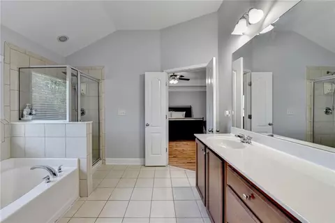Entry Way - 2425 Delamore Chase, Duluth, GA 30097 photo 4 of 4