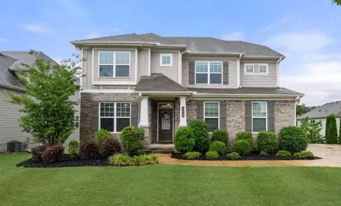 307 Cochin Dr, Woodstock, GA 30188