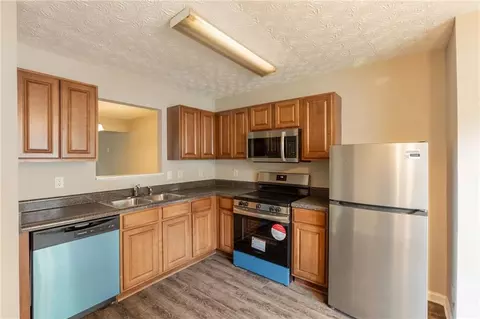 1851 Grove Way, Hampton, GA 30228 photo 9