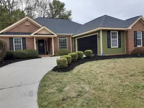 141 Simsbury Ln, Macon, GA 31220