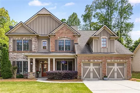 1725 Lynwood Pl, Alpharetta, GA 30004