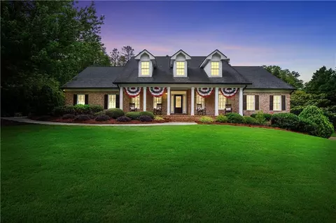 704 Branchview Ct, Mcdonough, GA 30252
