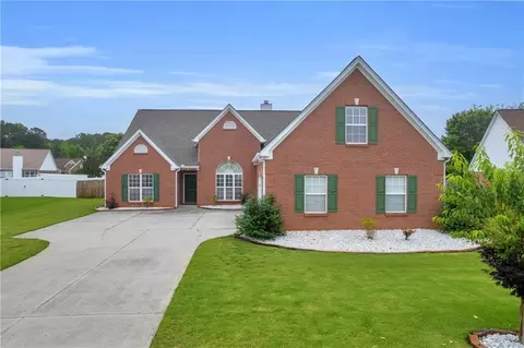 502 Stoneland Pl, Lawrenceville, GA 30046