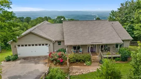 215 Lavender Trl NW, Rome, GA 30165