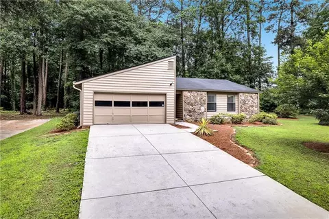 2786 Olde Gate Ct, Snellville, GA 30078
