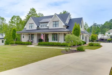 Exterior - 5432 Yachtsman Ln, Gainesville, GA 30504 photo 2 of 19