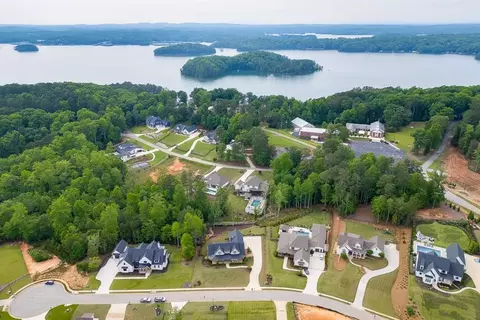 View/Area - 5432 Yachtsman Ln, Gainesville, GA 30504 photo 3 of 8