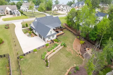 Exterior - 5432 Yachtsman Ln, Gainesville, GA 30504 photo 16 of 19