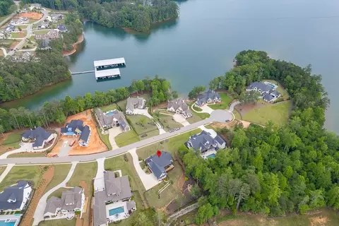 View/Area - 5432 Yachtsman Ln, Gainesville, GA 30504 photo 4 of 8