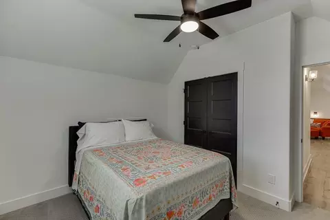 Bedroom - 5432 Yachtsman Ln, Gainesville, GA 30504 photo 10 of 10