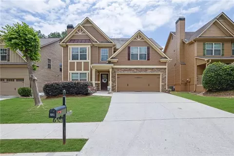 1267 Castleberry Dr, Buford, GA 30518