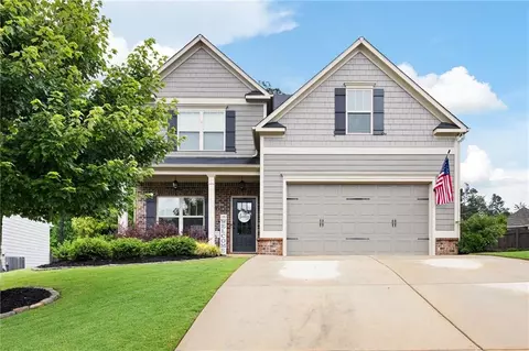 372 Cobblestone Trl, Dallas, GA 30132