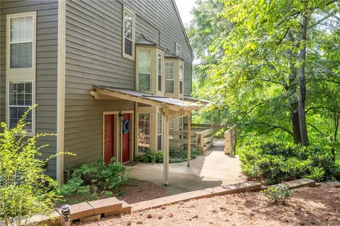 607 Riverview Dr SE #607, Marietta, GA 30067