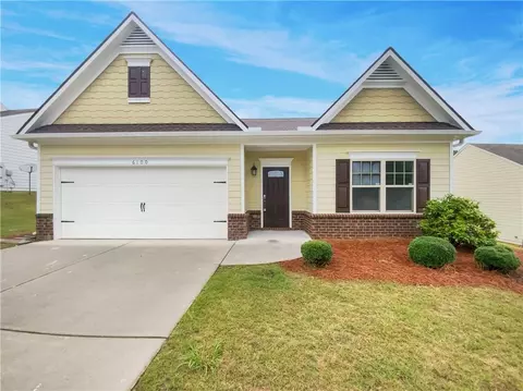Exterior - 6100 Semaphore Rdg, Rex, GA 30273 photo 3 of 4