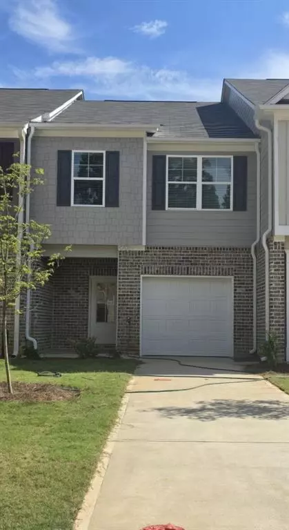 2804 Lillian Ln, Douglasville, GA 30135