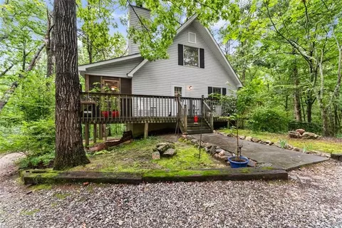 5042 Gillespie Rd, Gainesville, GA 30506