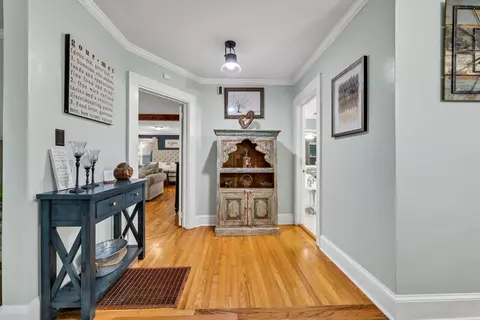 Entry Way - 75 E 2nd Ave, Colbert, GA 30628 photo 1 of 2