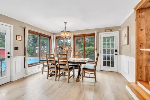 Dining - 75 E 2nd Ave, Colbert, GA 30628 photo 1 of 2