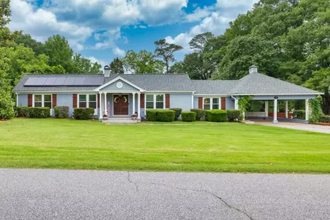 75 E 2nd Ave, Colbert, GA 30628