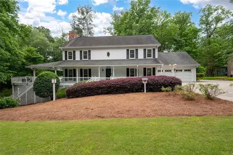 4920 Hampton Lake Dr, Marietta, GA 30068