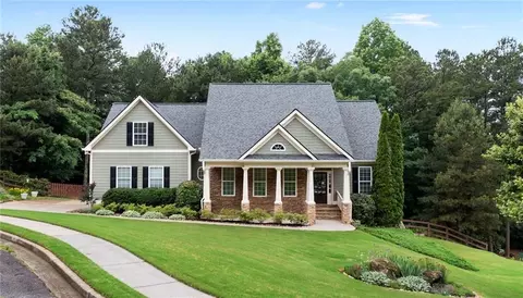 12 Isabella Ct NE, Cartersville, GA 30121