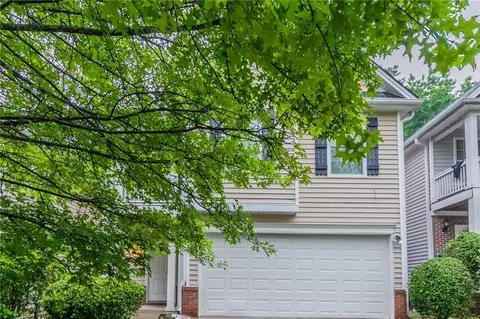 541 Shadow Valley Ct, Lithonia, GA 30058