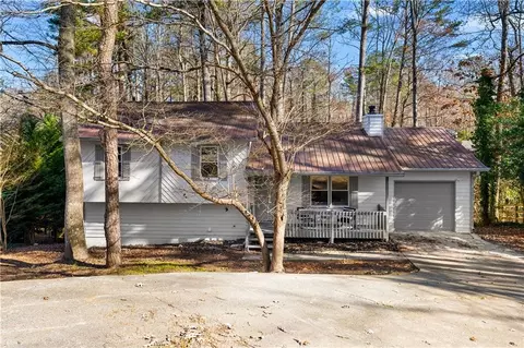 7000 Woodland Pl NW, Kennesaw, GA 30152