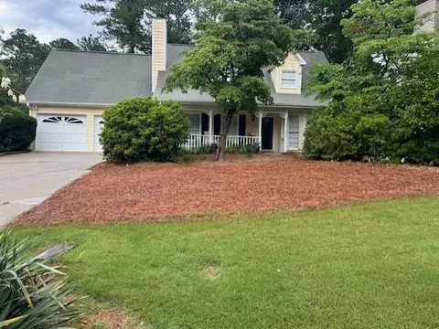 750 Providence Dr, Lawrenceville, GA 30044