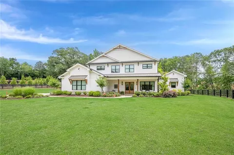 6301 New Bethany Rd, Buford, GA 30518