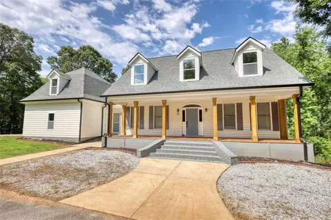 80 Surrey Chase Dr, Social Circle, GA 30025