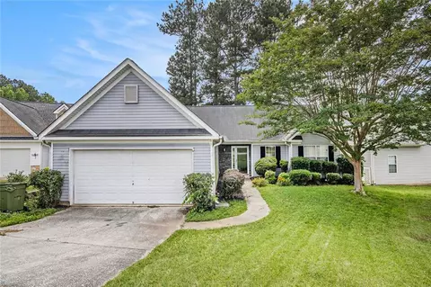 104 Terrapin Ct, Carrollton, GA 30116