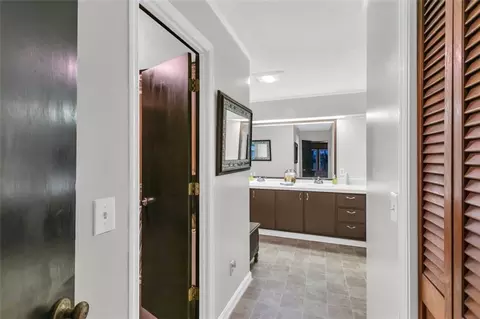 Entry Way - 190 Roberts Way, Cornelia, GA 30531 photo 2 of 3