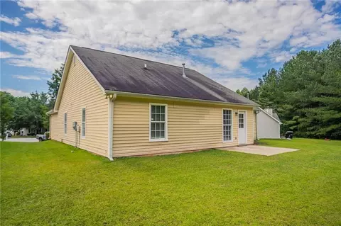 Exterior - 3673 Jervis Ct, Rex, GA 30273 photo 3 of 6