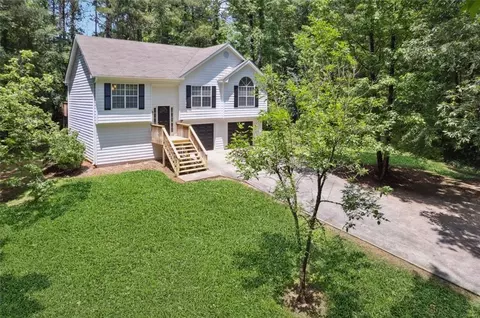 835 Navajo Trl, Covington, GA 30016