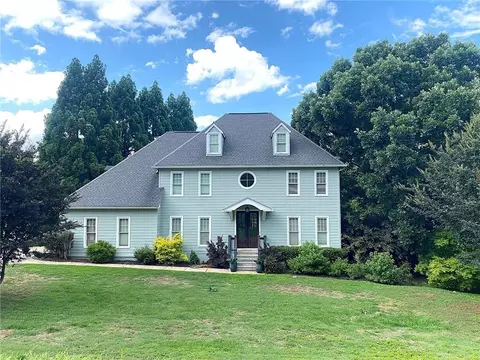 4402 Sugar Maple Pl, Gainesville, GA 30506