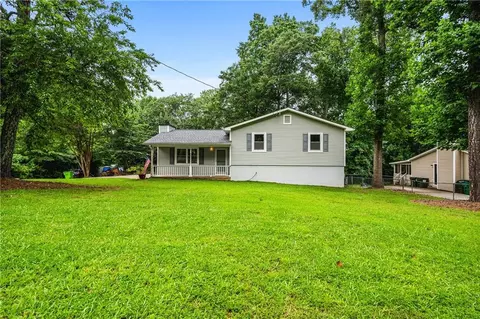 5610 N Allen Rd, Mableton, GA 30126
