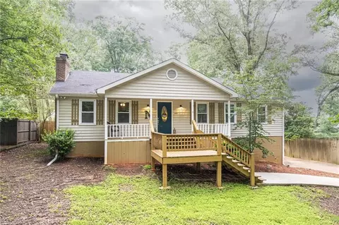 4409 Woodward Mill Rd, Sugar Hill, GA 30518