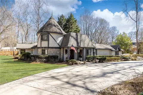 4210 Gatewood Ln, Peachtree Corners, GA 30097