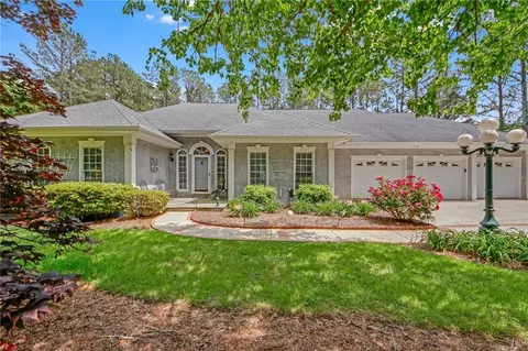 3140 Thoreau Ct, Loganville, GA 30052
