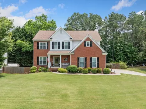 1975 Fairway Close Ter, Lawrenceville, GA 30043