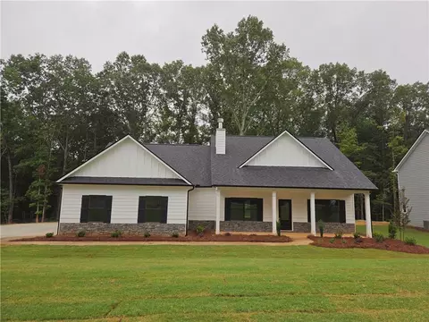 92 Jeffrey Ln, Dallas, GA 30157