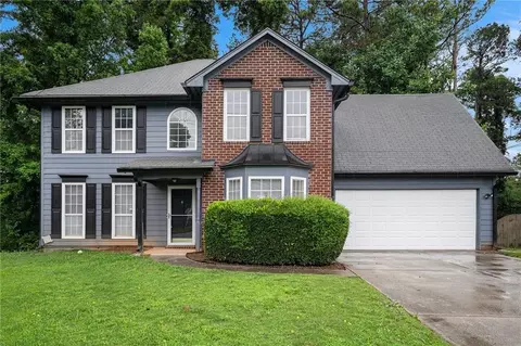 6092 Giles Ct, Lithonia, GA 30058